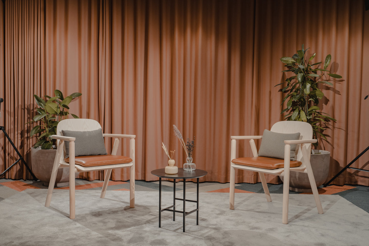 VALO lounge chair