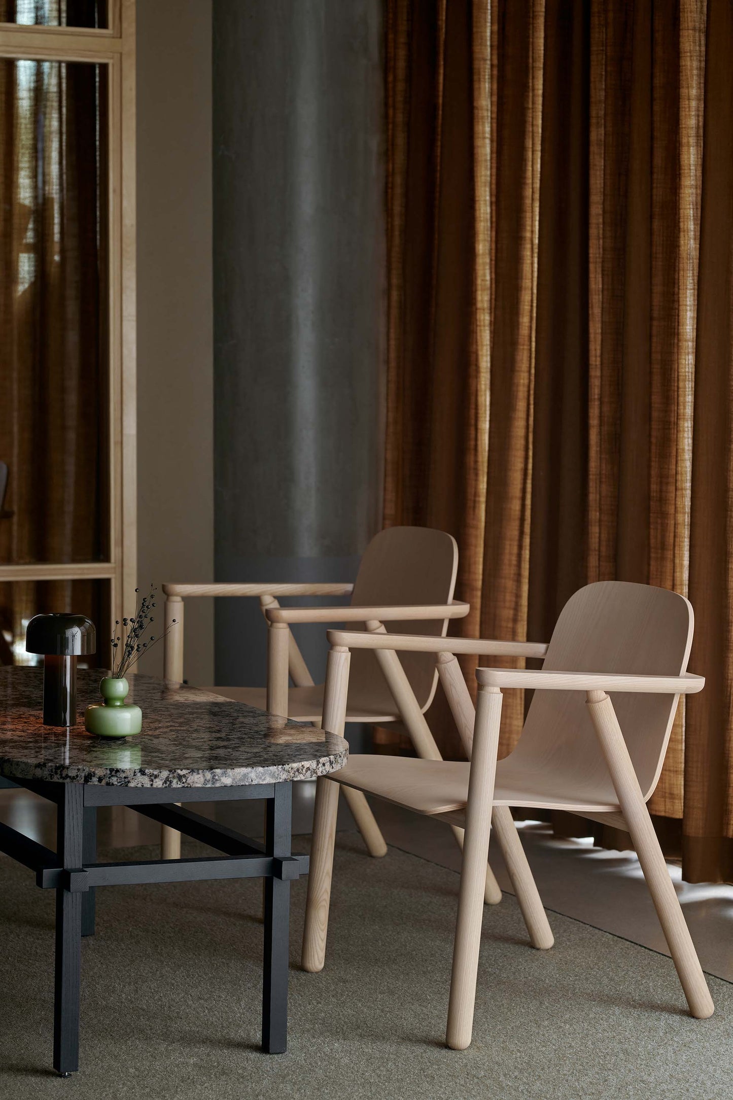 VALO lounge chair