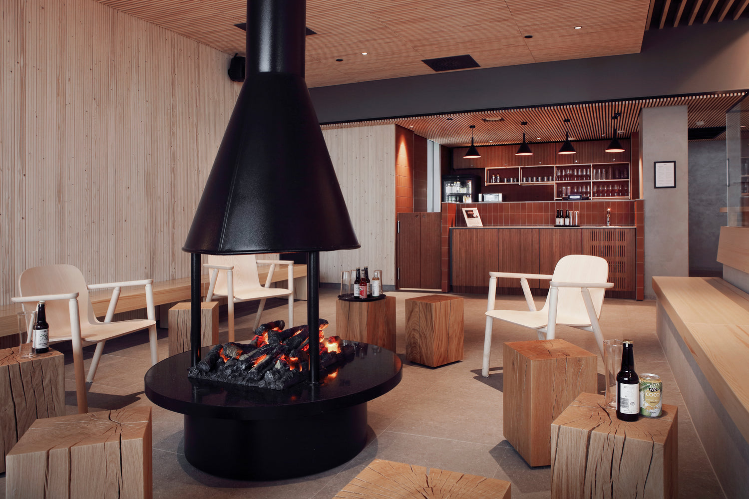 VALO lounge chair – Made by Choice - Main Image